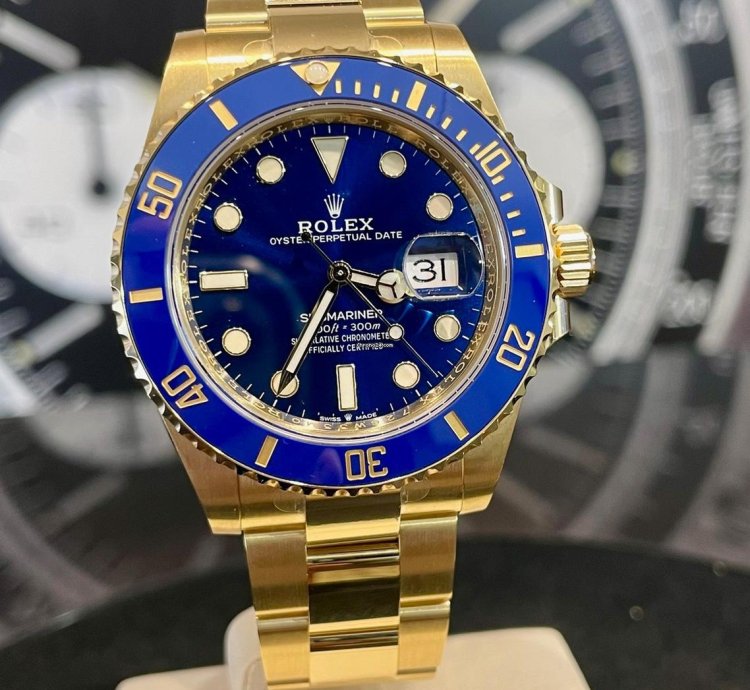 Rolex Submariner Date 126618lb - New 2021 - Mai Indossato