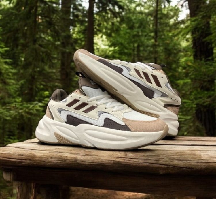 Adidas Ozwave Brown Cream Sneakers