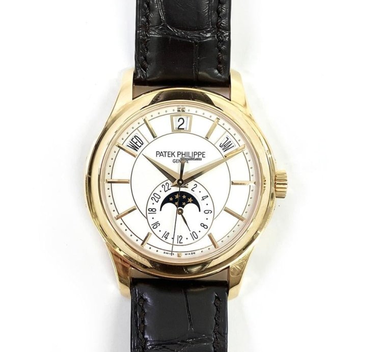 Patek Philippe Annual Calendar Complications Annual Calendar 40mm 5205r-001 Rose Gold With Brown Leather Watch White Dial 2020