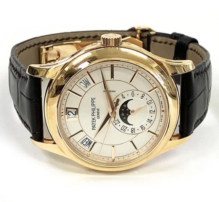 Patek Philippe Annual Calendar Complications Annual Calendar 40mm 5205r-001 Rose Gold With Brown Leather Watch White Dial 2020