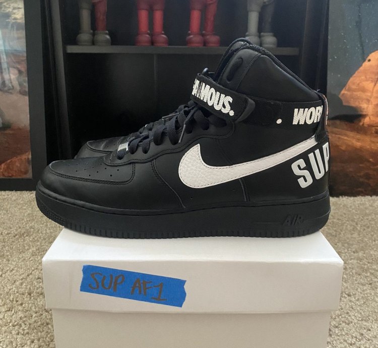 Nike Air Force 1 High Size 11 Supreme World Famous Af1