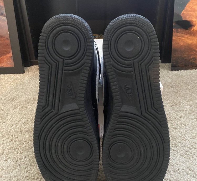Nike Air Force 1 High Size 11 Supreme World Famous Af1