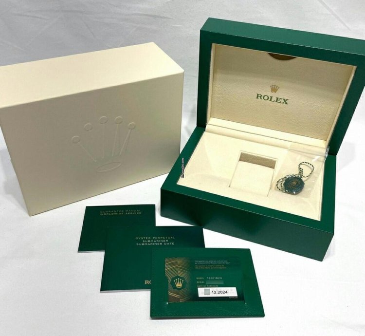 Rolex Submariner Date 126618ln Automatic Yellow Gold Like New Unworn