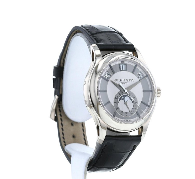 Patek Philippe Annual Calendar En Or Blanc Ref 5205 Vers