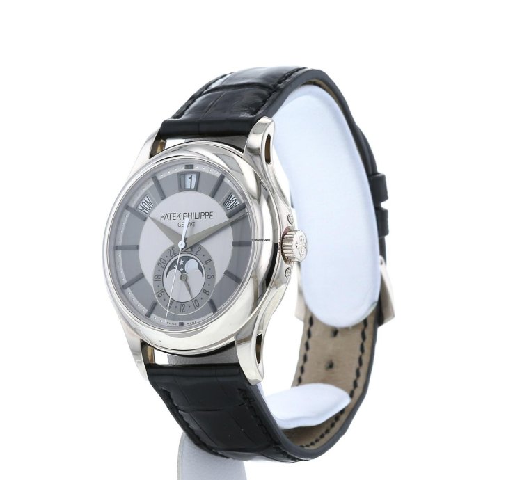 Patek Philippe Annual Calendar En Or Blanc Ref 5205 Vers