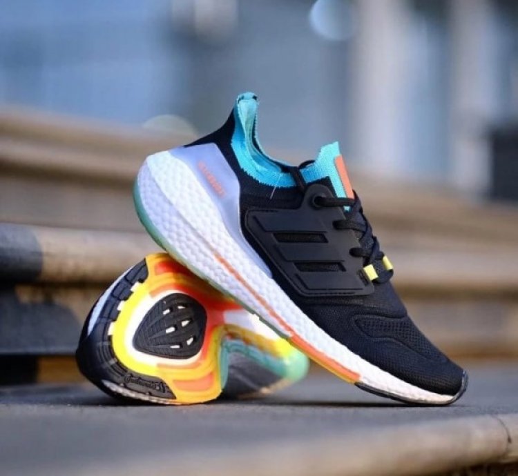 Adidas Ultraboost 22 Black Sky Rush Turbo Running Shoes