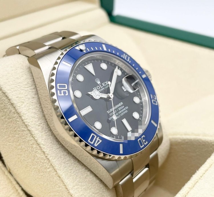 Rolex Submariner Date 126619lb 2025 2