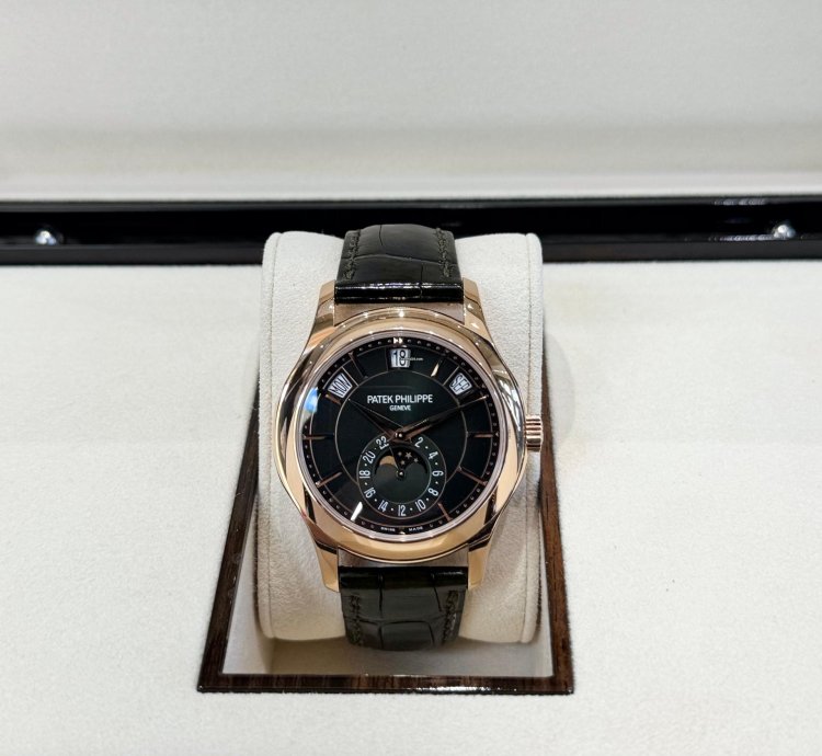 Patek Philippe Annual Calendar Green Dial 2022 5205r-011 Olive