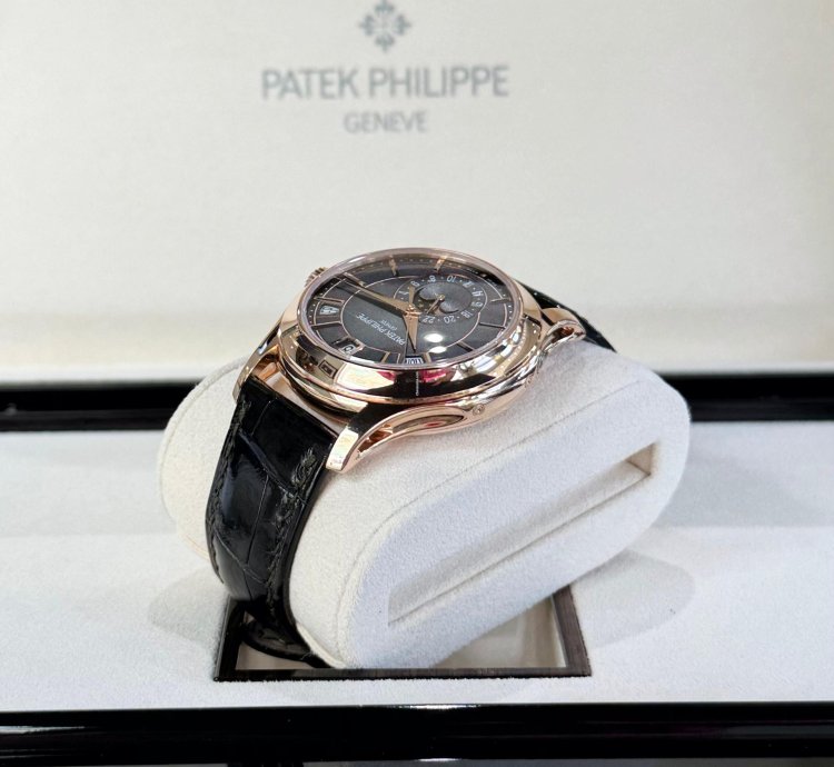 Patek Philippe Annual Calendar Green Dial 2022 5205r-011 Olive