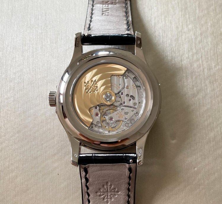 Patek Philippe Annual Calendar In White Gold 5205g-013