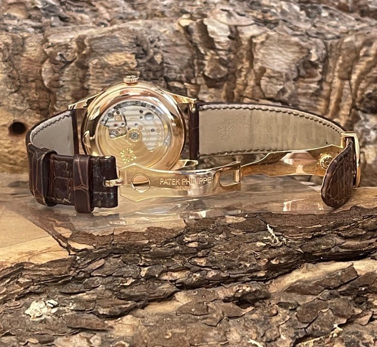 Patek Philippe Annual Calendar Jahreskalender - Ref 5396r-011 - Full-set 2013 Service 2020