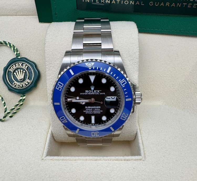 Rolex Submariner Date 126619lb Cookie Monster New 2023