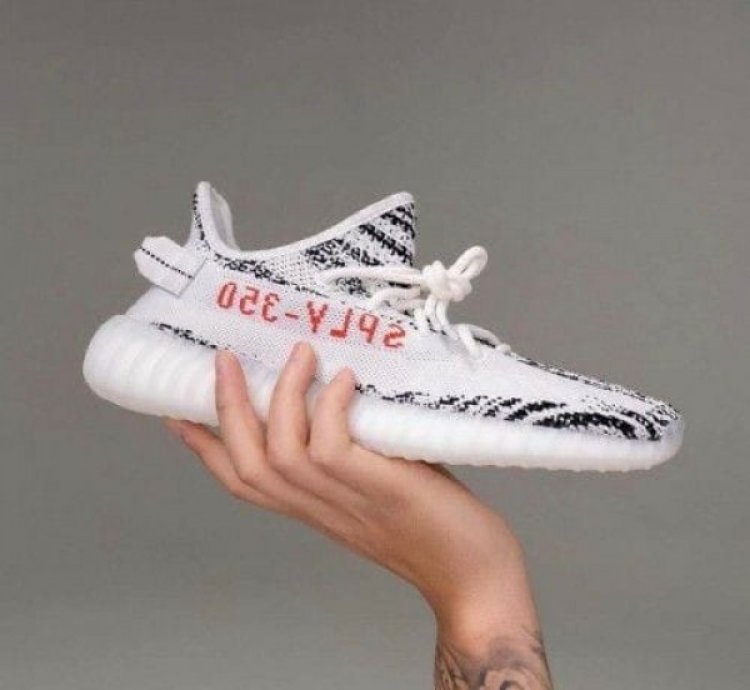 Adidas Yeezy 350 Boost V2 Zebra Sneakers Semi Ua