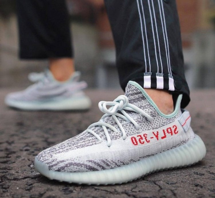 Adidas Yeezy 350 V2 Blue Tint Sneakers Semi Ua