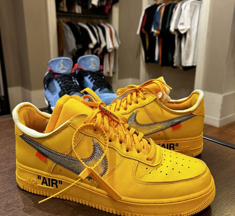 Nike Air Force 1 Low Off-white Ica University Gold