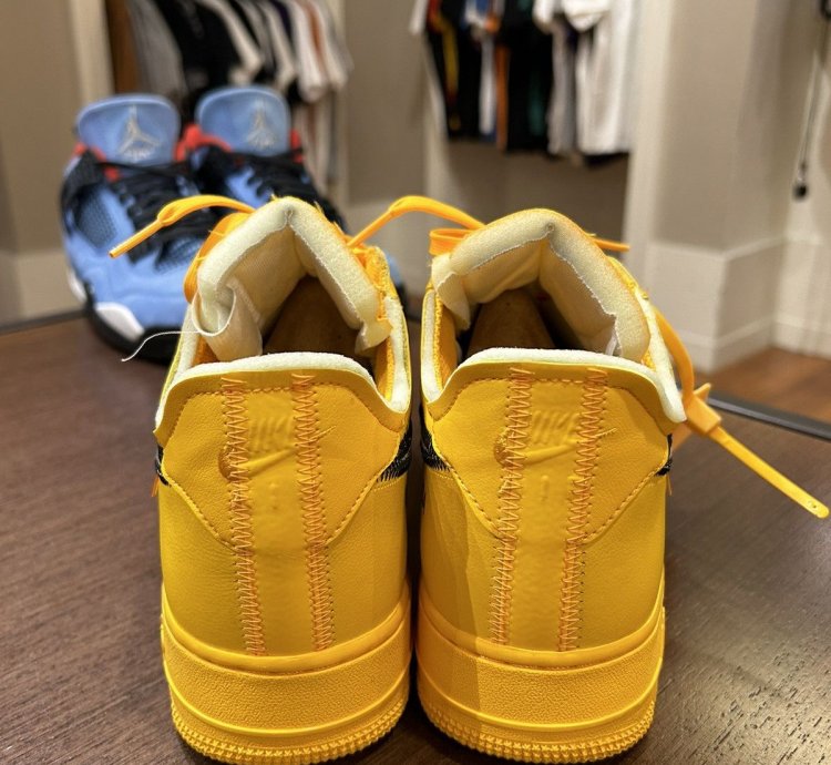 Nike Air Force 1 Low Off-white Ica University Gold