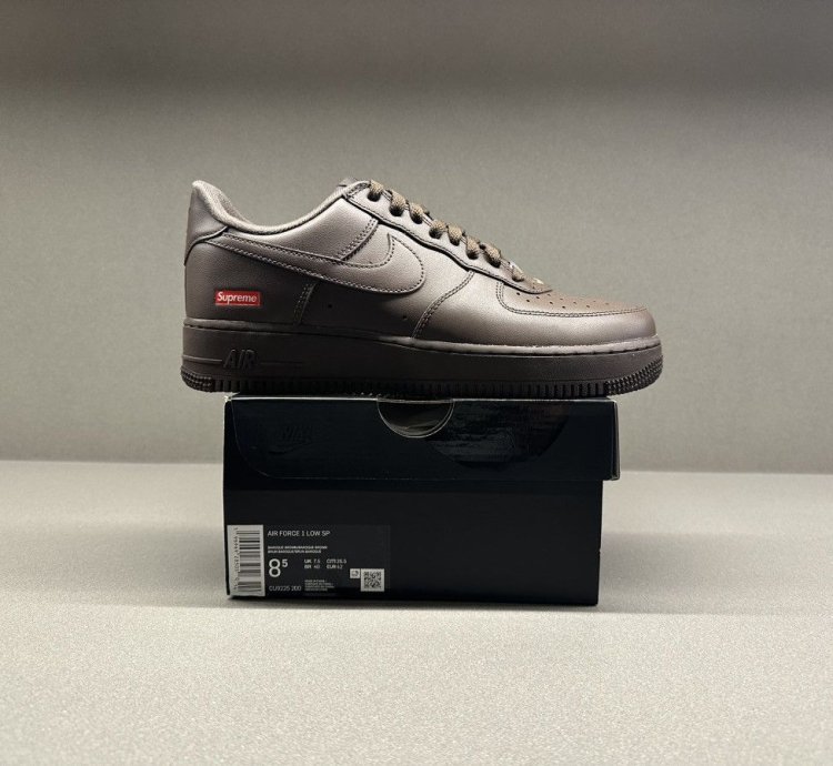 Nike Air Force 1 Low Supreme Baroque Brown