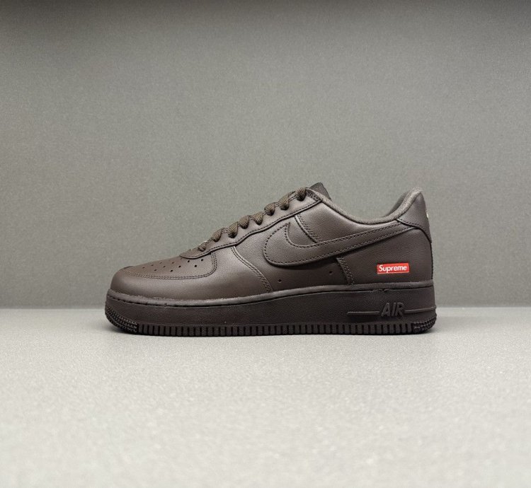 Nike Air Force 1 Low Supreme Baroque Brown