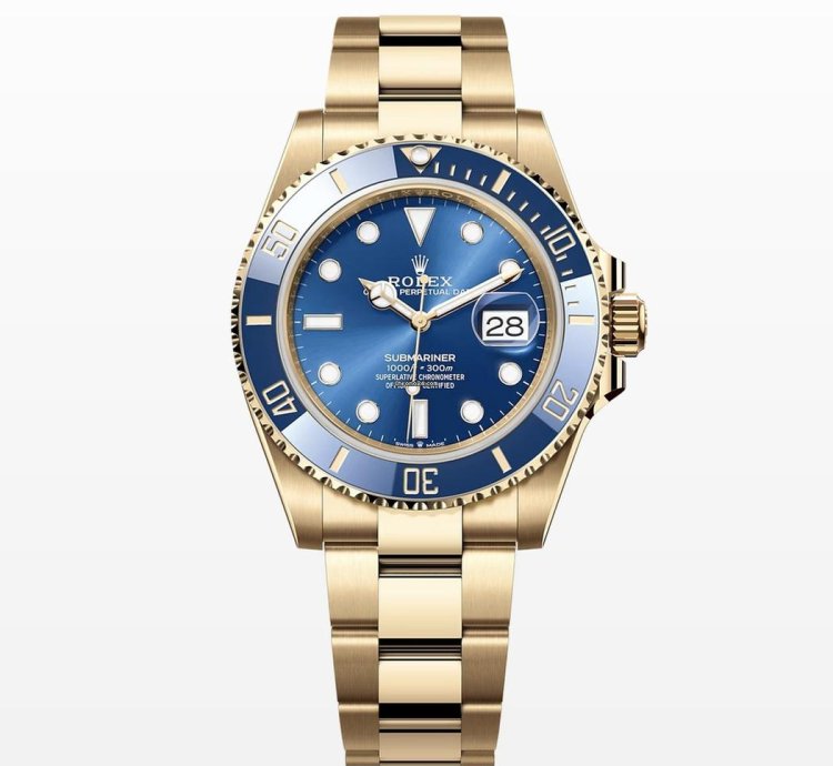 Rolex Submariner Date 18k Gold Blue Dial 41mm