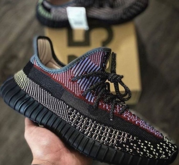 Adidas Yeezy 350 V2 Yecheil Sneakers Semi Ua
