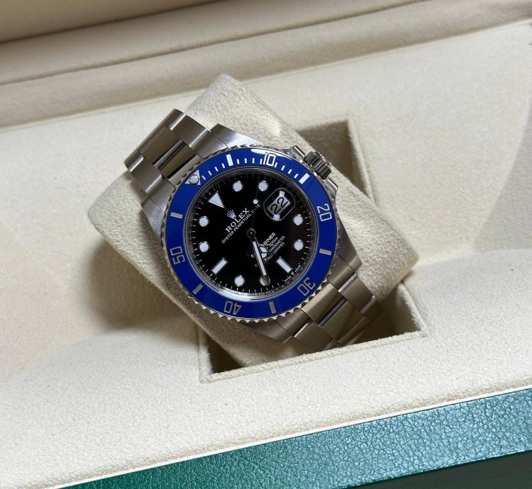 Rolex Submariner Date 18k Rolex Blue