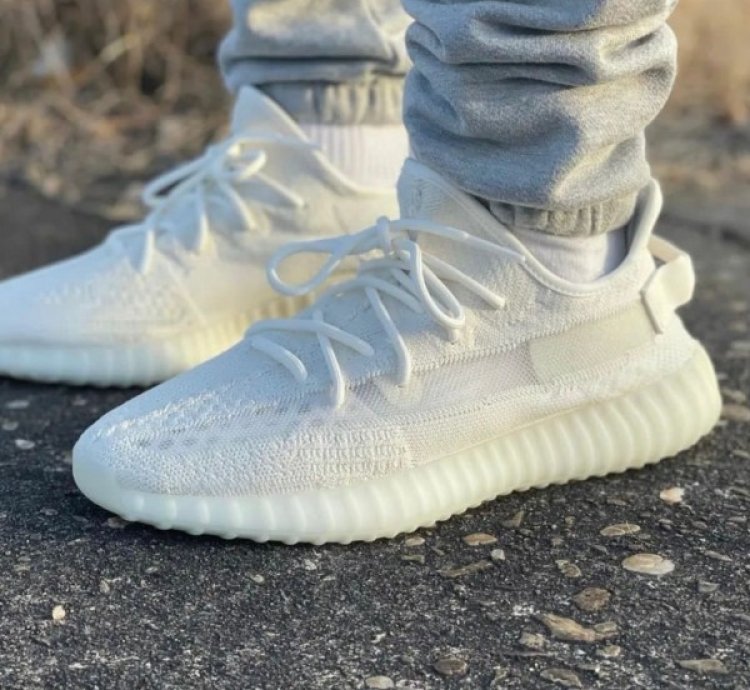 Adidas Yeezy Boost 350 V2 Bone Sneakers Semi Ua
