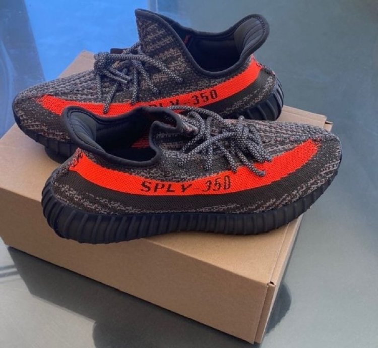 Adidas Yeezy Boost 350 V2 Carbon Beluga Sneakers