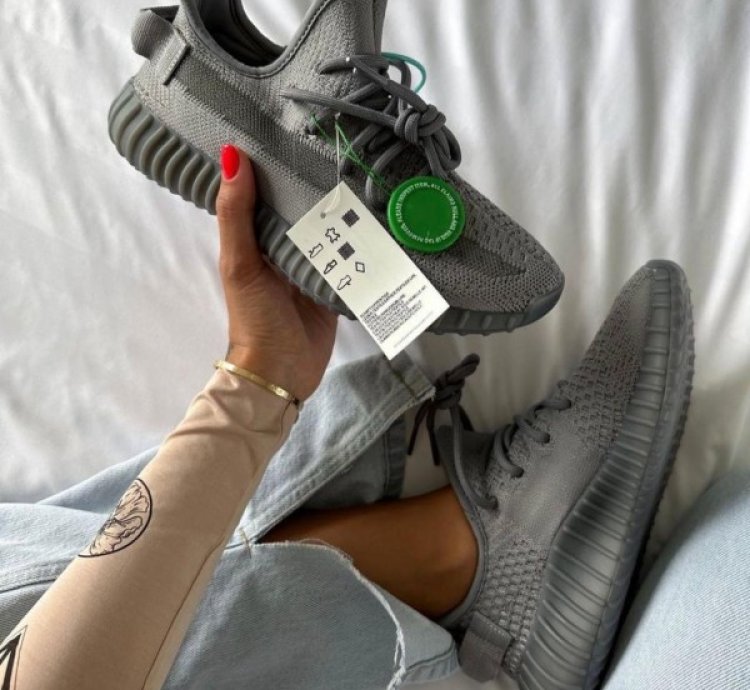 Adidas Yeezy Boost 350 V2 Space Ash Sneakers Semi Ua