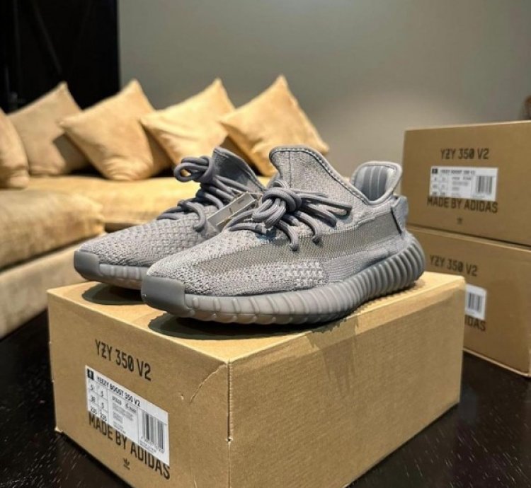 Adidas Yeezy Boost 350 V2 Space Ash Sneakers Semi Ua