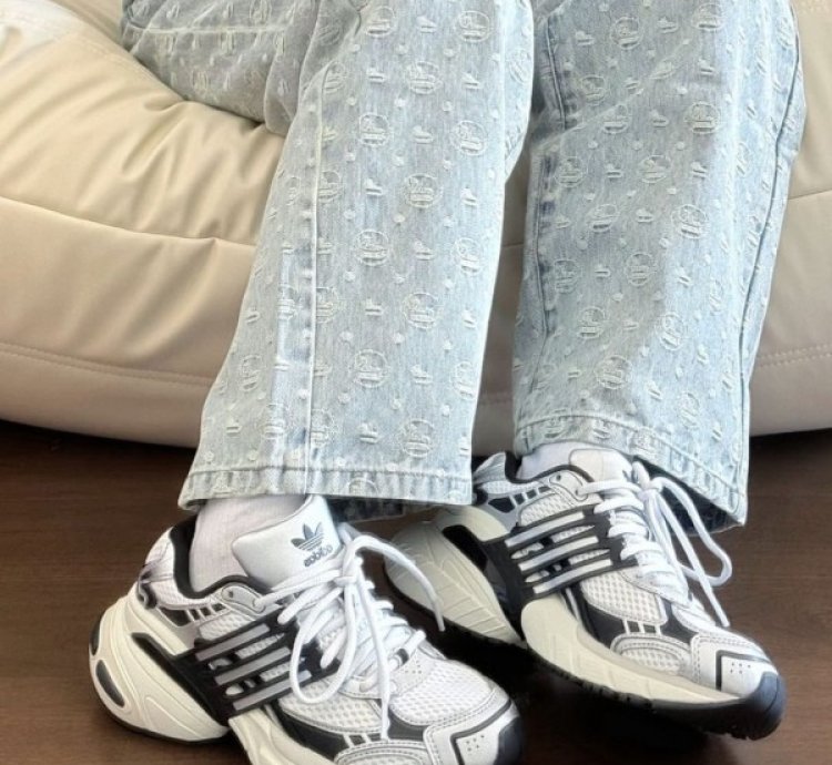 Adidia S Adistar Xlg White Black Silver Sneakers