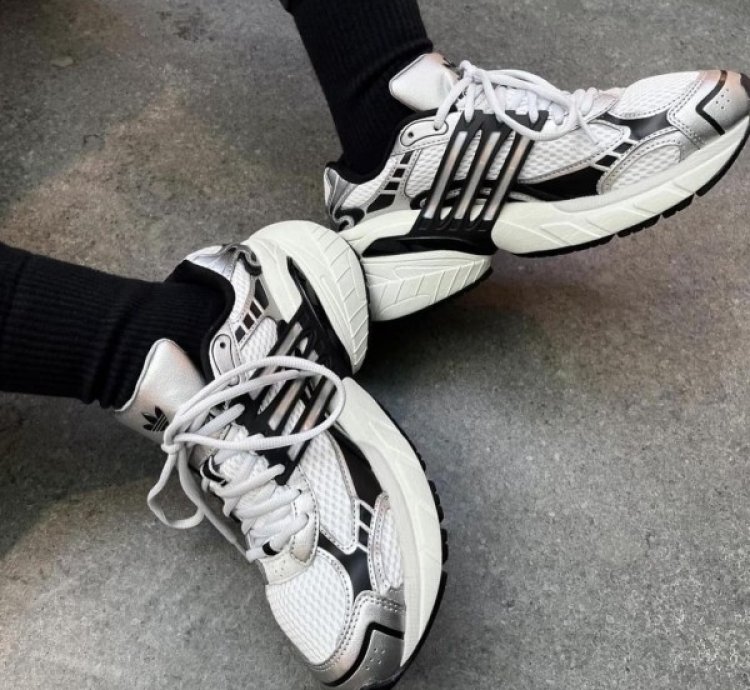 Adidia S Adistar Xlg White Black Silver Sneakers