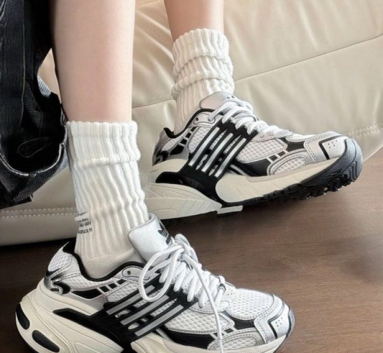 Adidia S Adistar Xlg White Black Silver Sneakers