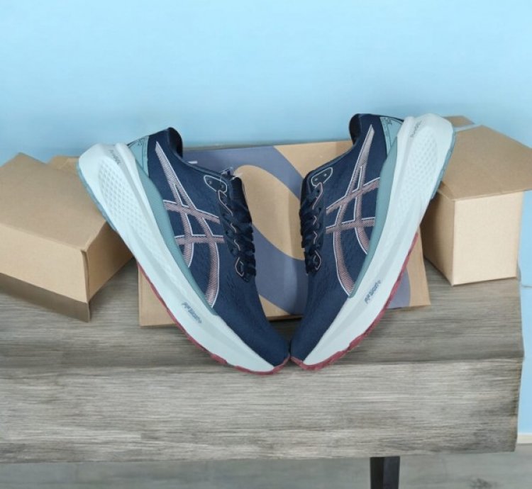 Aiscs Gel Kayano 30 French Blue Running Shoes