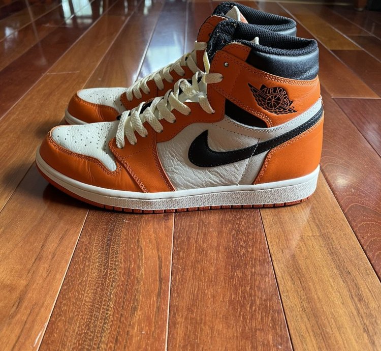 Nike Air Jordan 1 Shattered Backboard 2 0 Orange Chicago