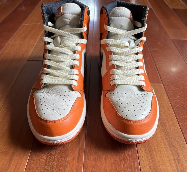 Nike Air Jordan 1 Shattered Backboard 2 0 Orange Chicago