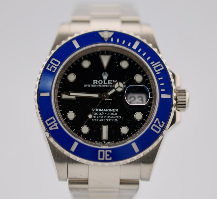 Rolex Submariner Date 2023 Submariner Date White Gold Blueberry 126619lb
