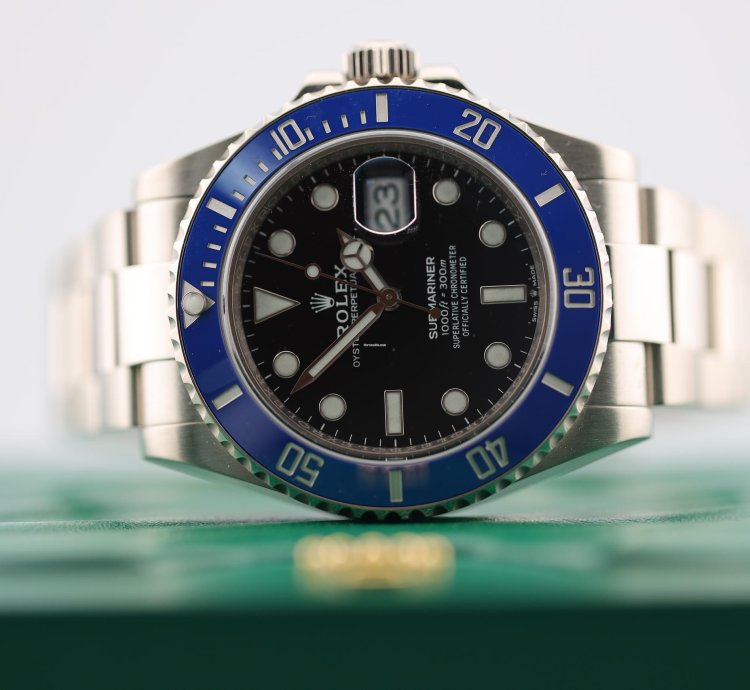 Rolex Submariner Date 2023 Submariner Date White Gold Blueberry 126619lb