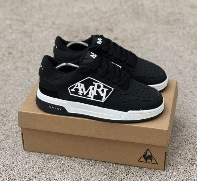 Amir I Classic Low Top Black Sneakers
