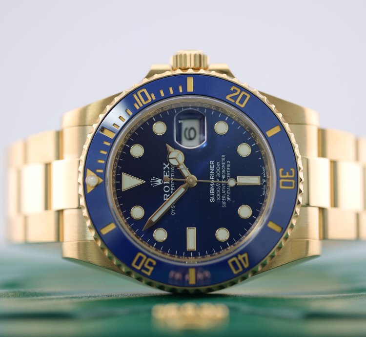 Rolex Submariner Date 2023 Submariner Date Yellow Gold Blue Dial 126618lb