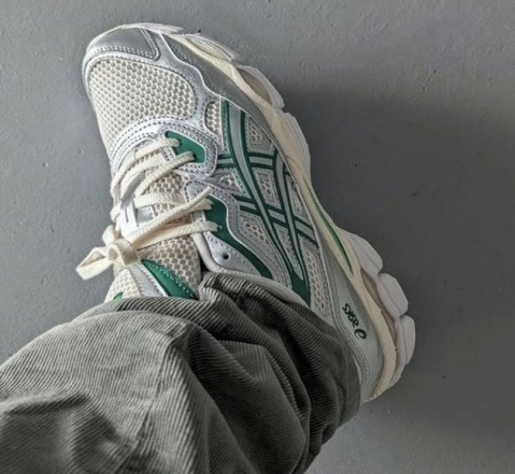 Asic S Curation Gel Nyc White Green Running Shoes