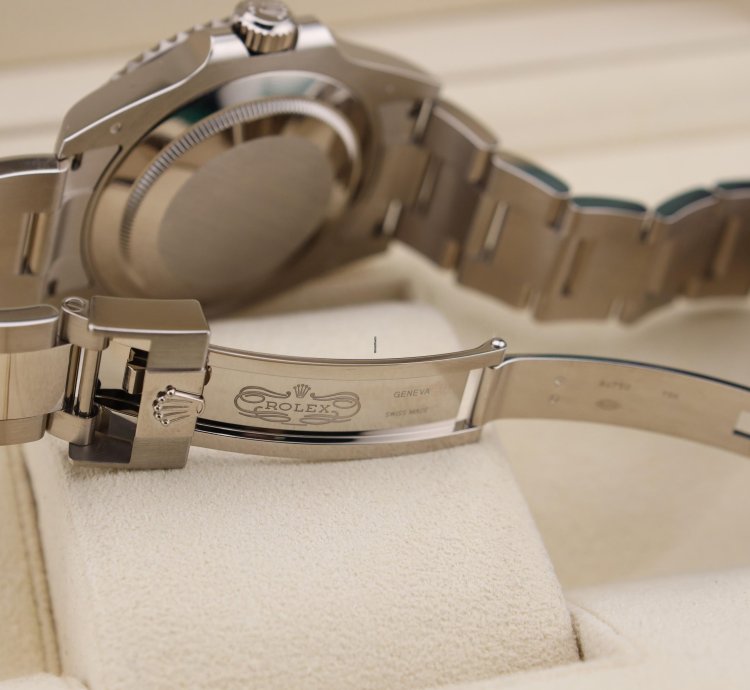 Rolex Submariner Date 2025 New Submariner Date White Gold Cookie Monster 126619lb Full Set