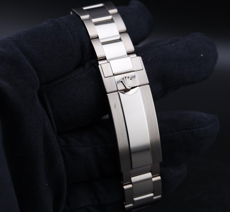 Rolex Submariner Date 2025 New Submariner Date White Gold Cookie Monster 126619lb Full Set