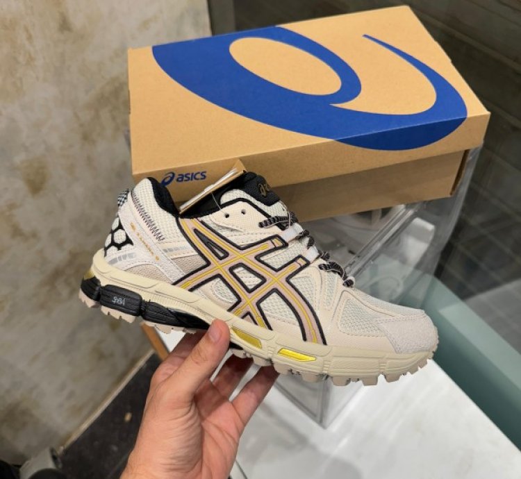 Asic S Gel Kahana 8 Beige Running Shoes