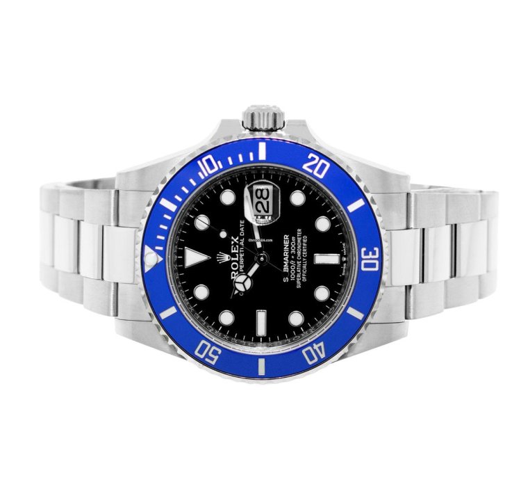 Rolex Submariner Date 40mm White Gold Black Dial Blue Bezel 126619