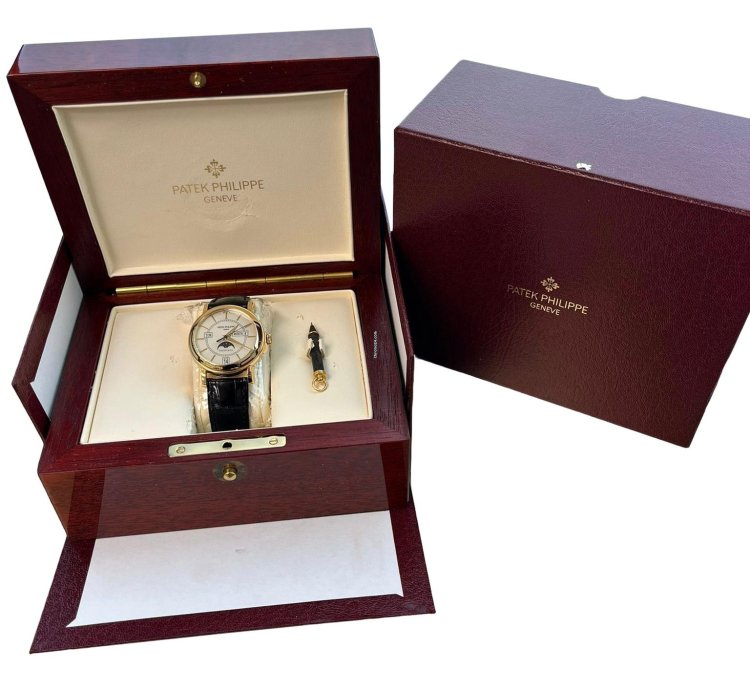 Patek Philippe Annual Calendar Tiffany Limited Ediiton Yellow Gold Watch 5150j