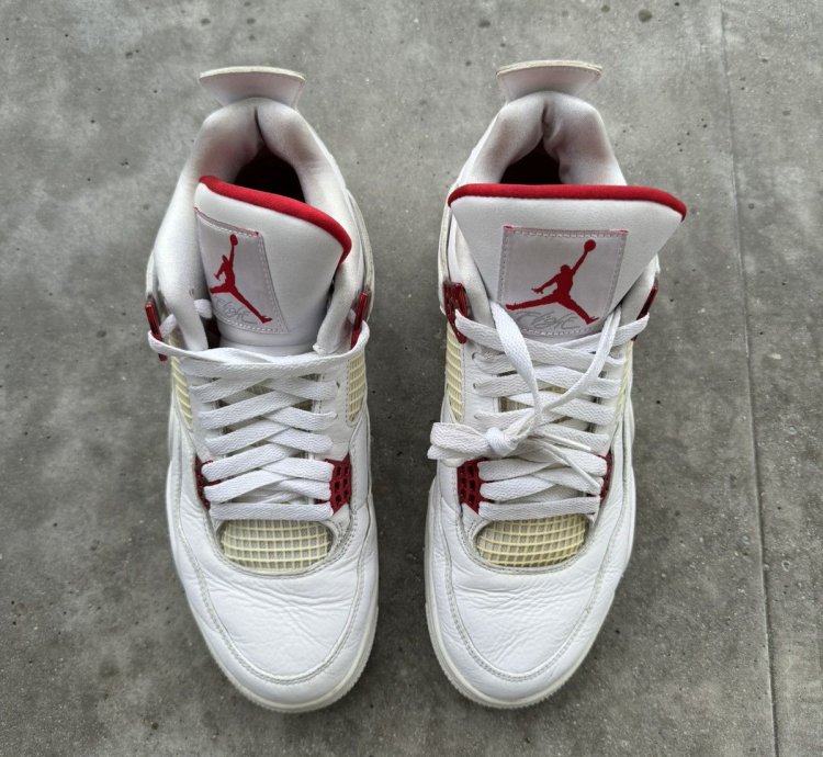 Nike Air Jordan 4 Metalic Red 10 5us