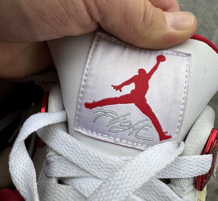 Nike Air Jordan 4 Metalic Red 10 5us