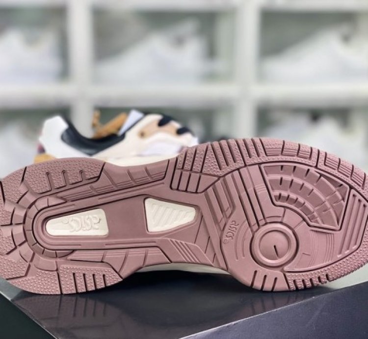 Asic S Gel Spotlyte Low V2 White Brown Sneakers