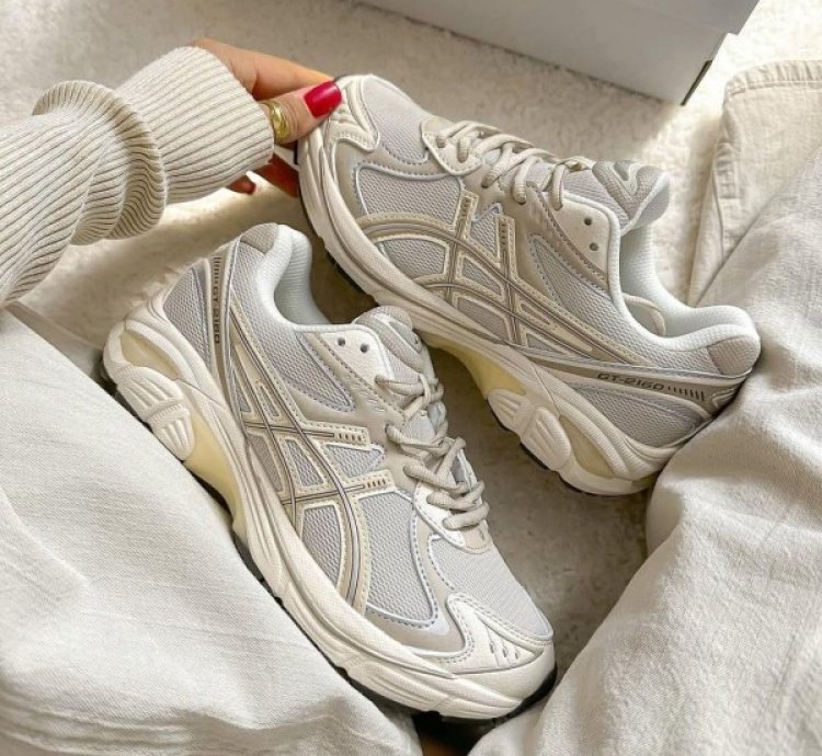 Asic S Gt 2160 Oatmeal Sneakers