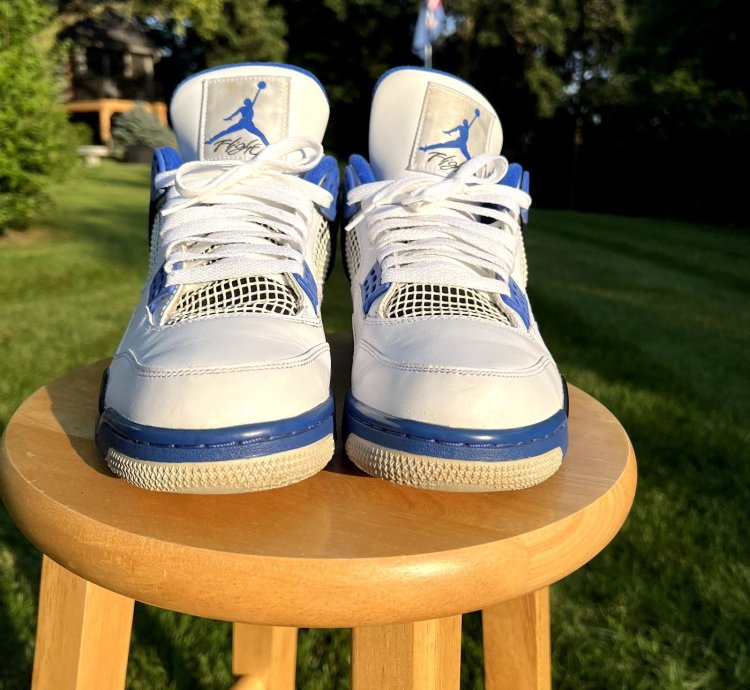 Nike Air Jordan 4 Retro Motorsports Men Shoes - Size 11